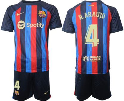 Moški Nogometni dresi FC Barcelona Domači 2023 Kratek Rokav + Kratke hlače R.ARAUJO 4