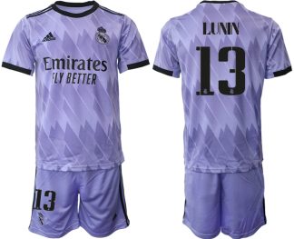 Moški Nogometni dresi Real Madrid Gostujoči 2023 Kratek Rokav + Kratke hlače Lunin 13