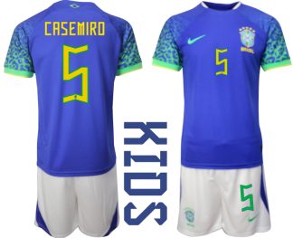 Otroški Nogometni dresi Brazilija Gostujoči SP 2022 Kratek Rokav + Kratke hlače CASEMIRO 5