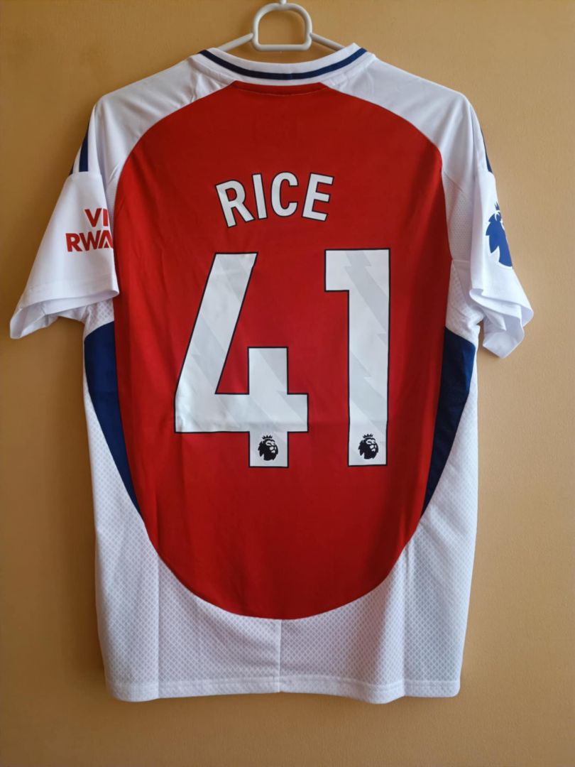 Arsenal dresi Declan Rice