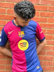 Barcelona dresi 24-25