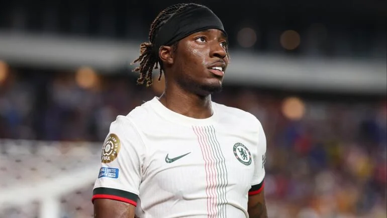 Zakaj bi bila prodaja Nonija Maduekeja Arsenal strani Chelsea velika napaka za Blues