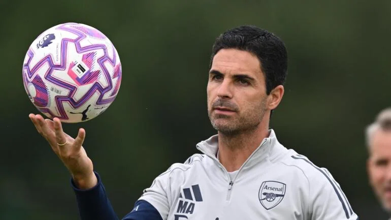 Znotraj agresivnega prestopnega roka Arsenal