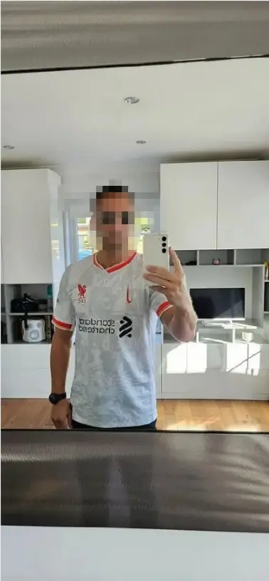 Virgil van Dijk dres