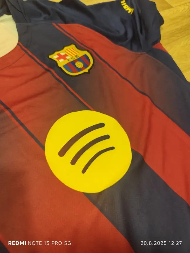 Barcelona dresi Rashford-3