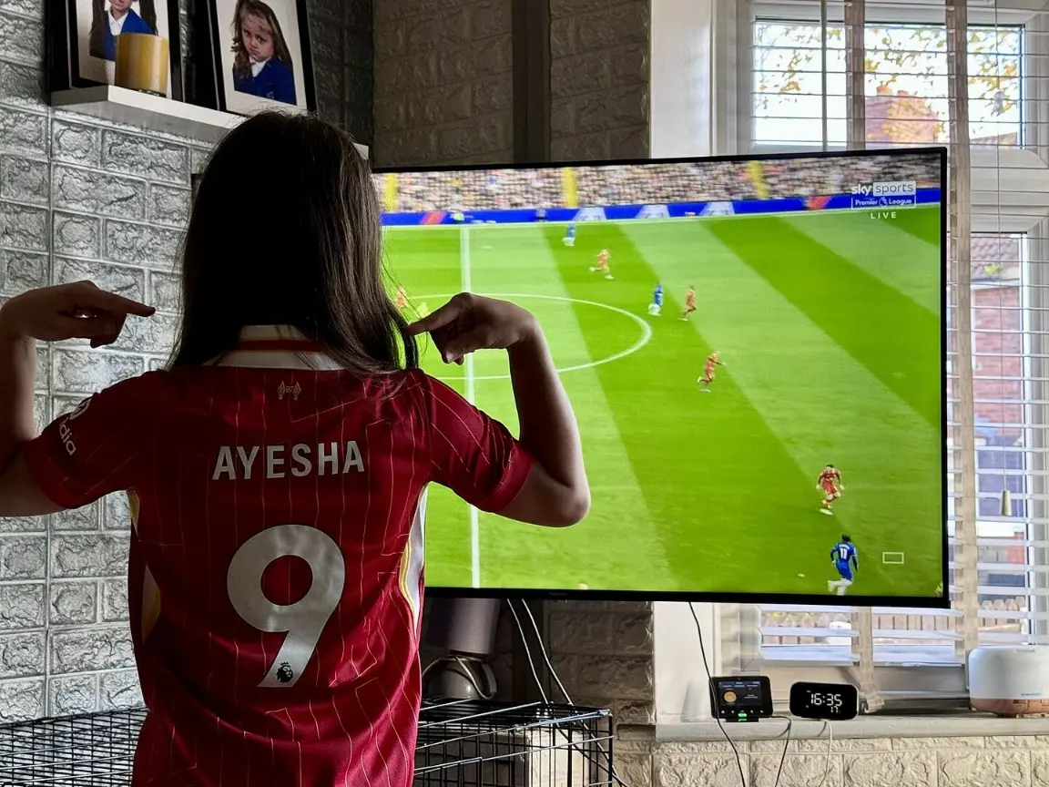 Liverpool dresi Ženski