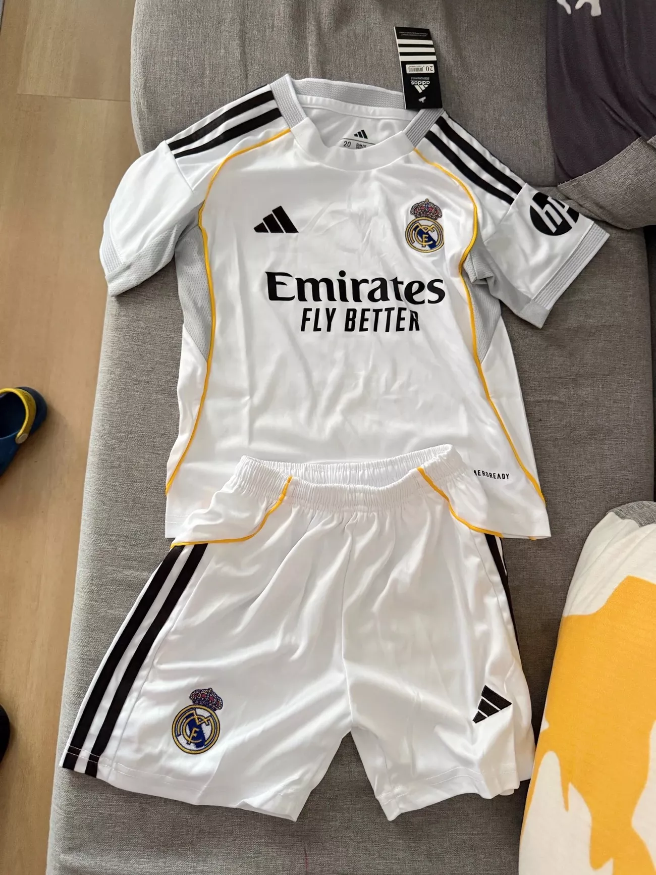 Real Madrid dresi Otroški