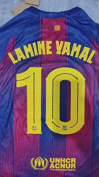 Lamine Yamal Barcelona dresi