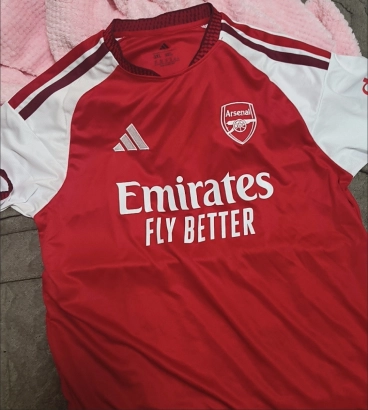 Arsenal nogometni dresi 26-27