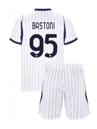Otroški Nogometni dresi kompleti Inter Milan 2026-27 Alessandro Bastoni #95 Gostujoči
