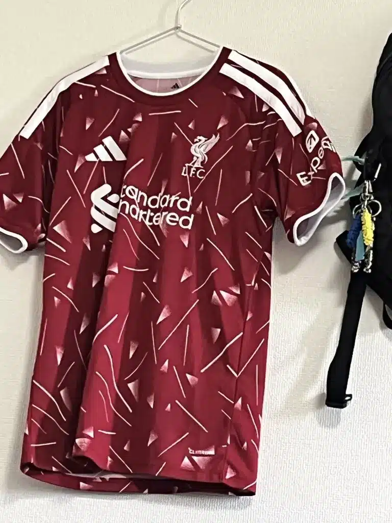 Liverpool Nogometni dresi 26-27