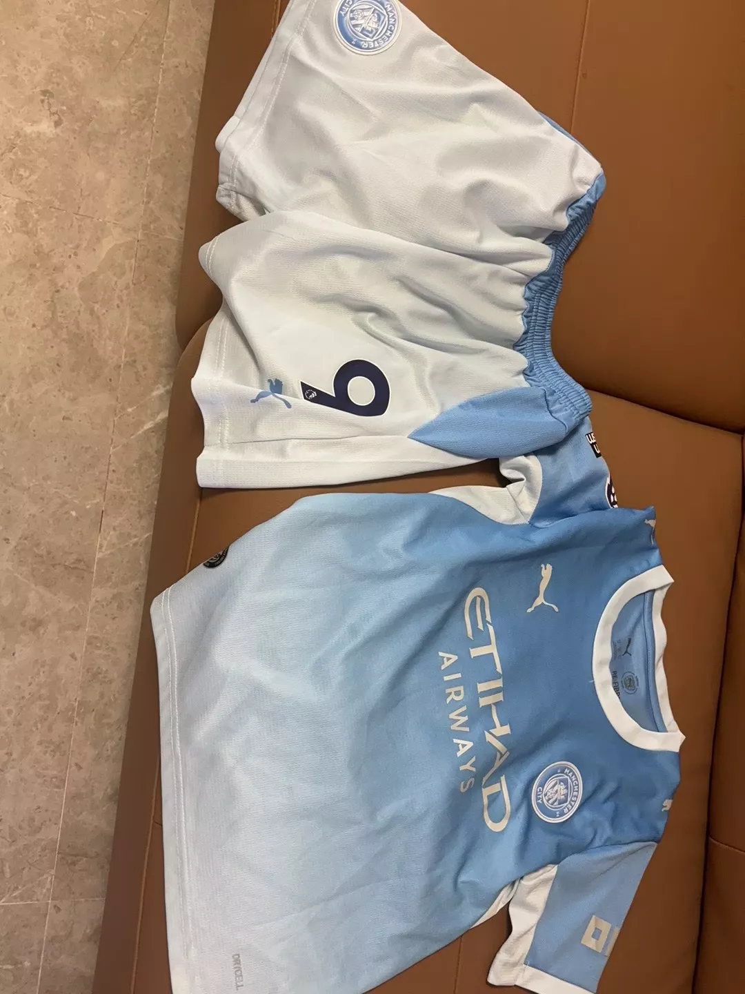 Manchester City dresi Domači 2026-27