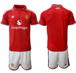 Poceni nogometni dresi Manchester United 2026/27 z lastnim imenom